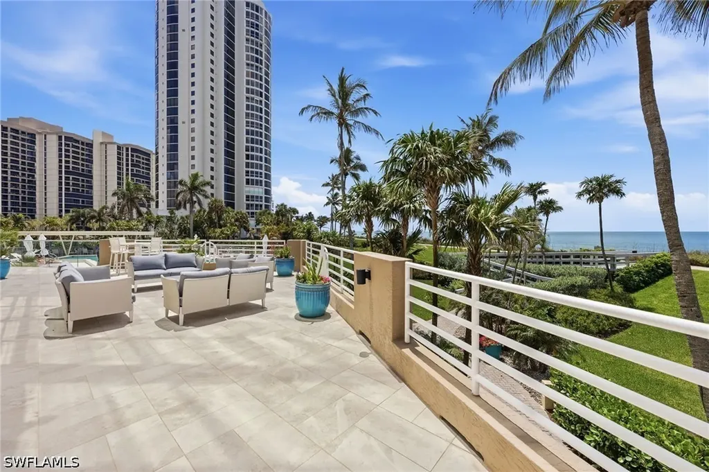4651 Gulf Shore Boulevard N Naples FL 34103