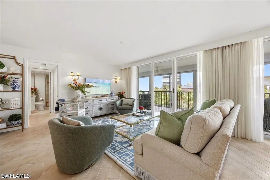4651 Gulf Shore Boulevard N Naples FL 34103