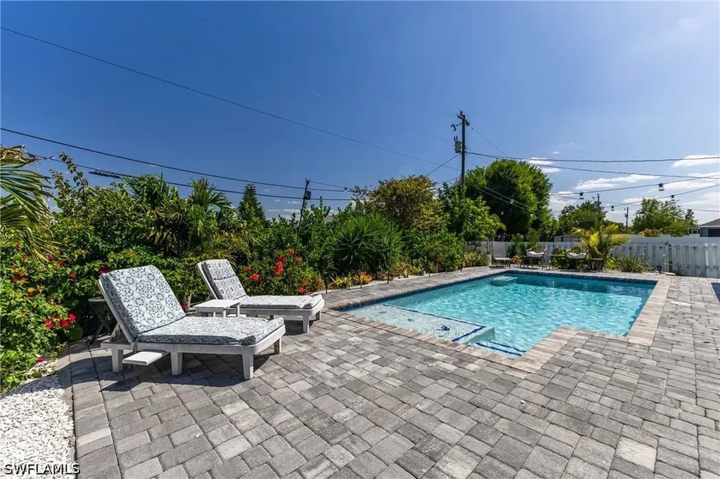 709 SW 27th Street Cape Coral FL 33914