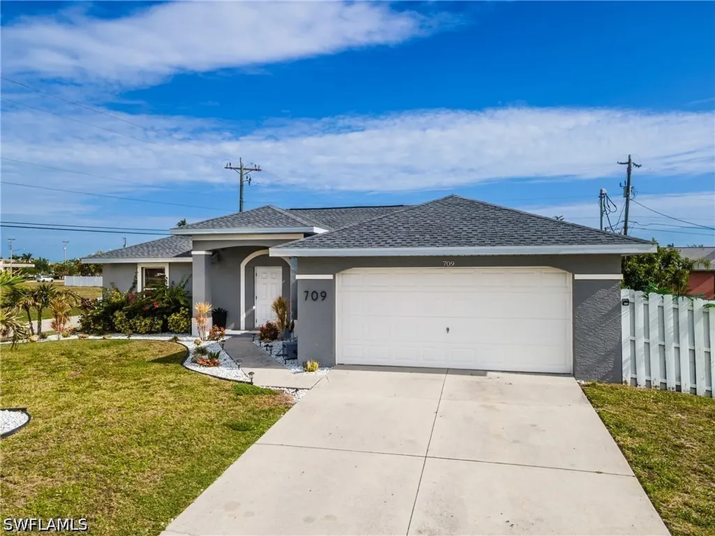 709 SW 27th Street Cape Coral FL 33914