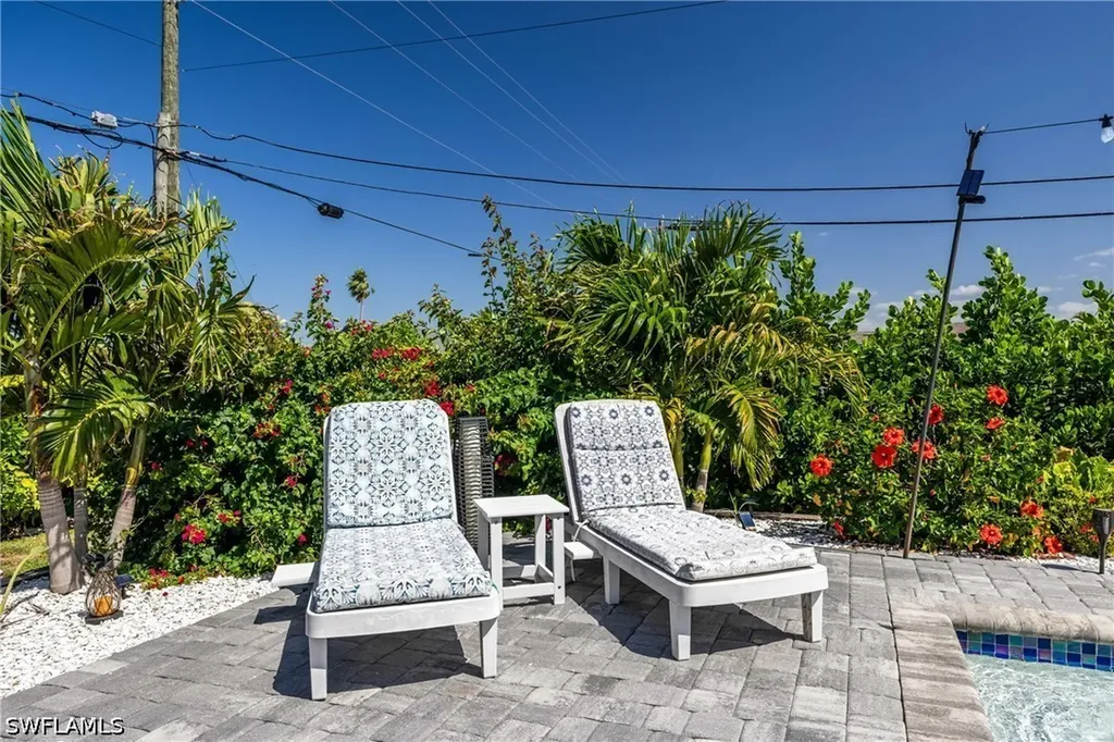709 SW 27th Street Cape Coral FL 33914