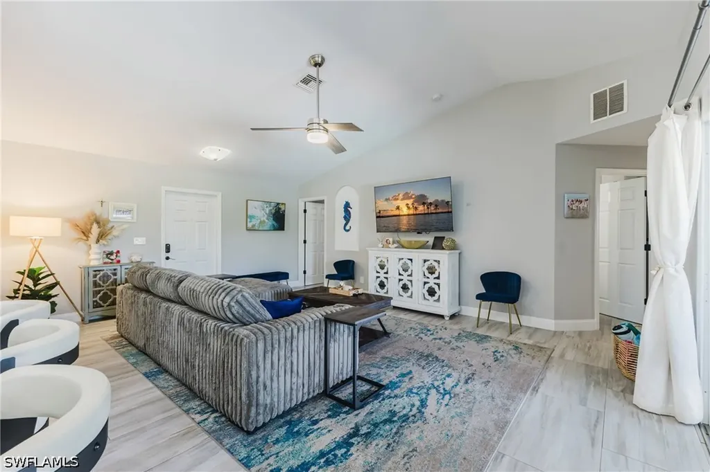709 SW 27th Street Cape Coral FL 33914