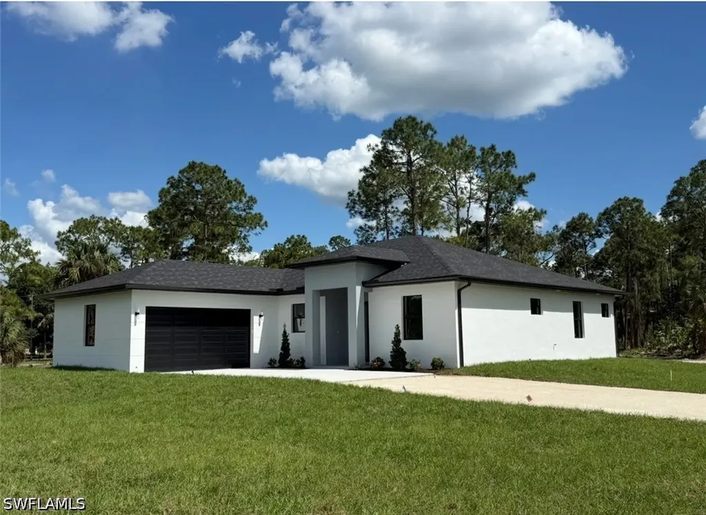 4274 16th Avenue NE Naples FL 34120