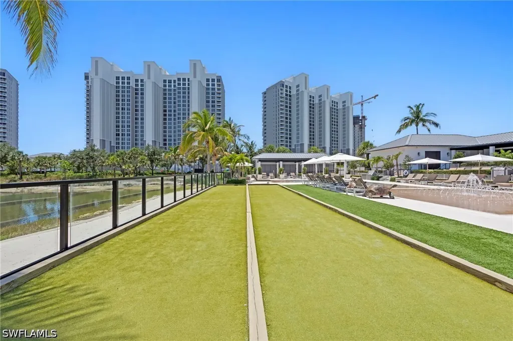 13915 Old Coast Road Naples FL 34110