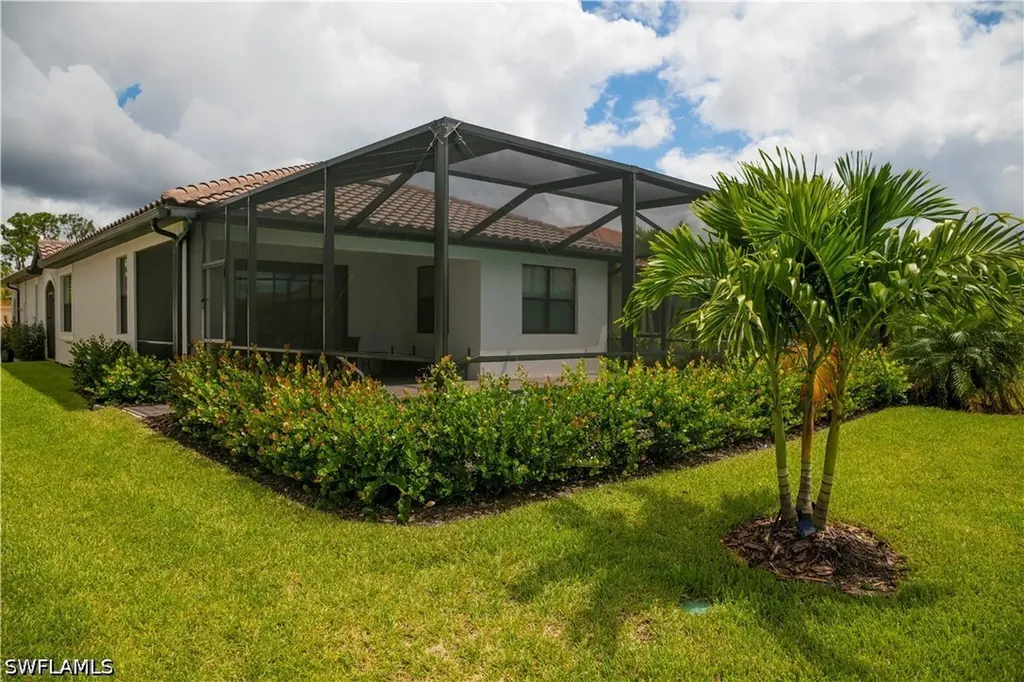 1555 Marton Court Naples FL 34113