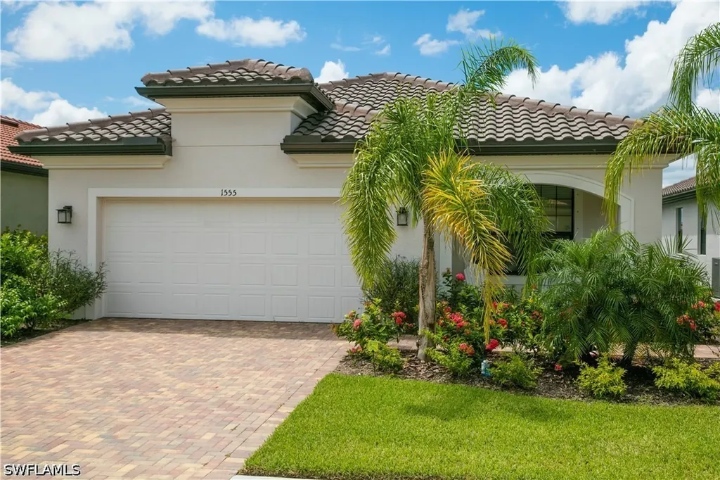 1555 Marton Court Naples FL 34113