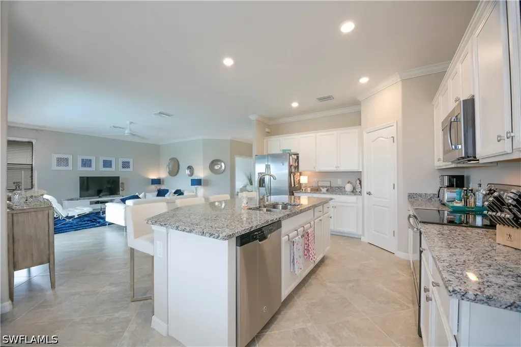 1555 Marton Court Naples FL 34113