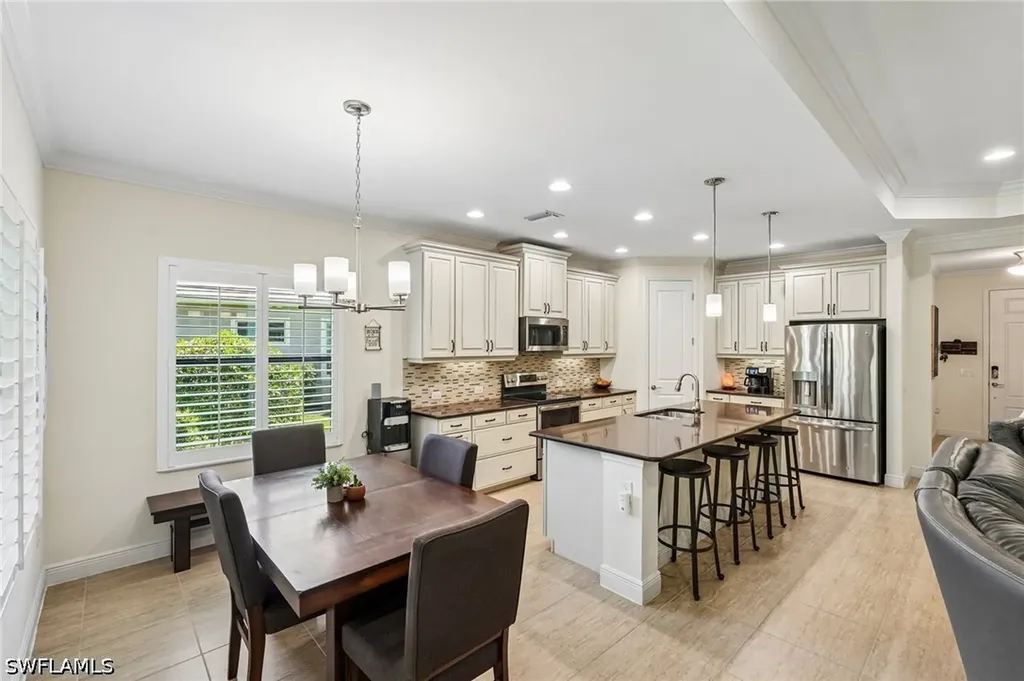 3651 Canopy Circle Naples FL 34120