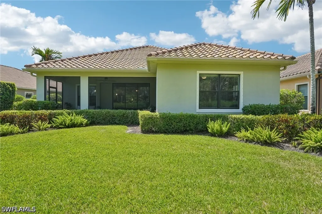 3651 Canopy Circle Naples FL 34120