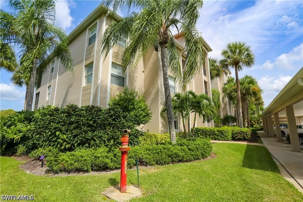 10275 Heritage Bay Boulevard Naples FL 34120