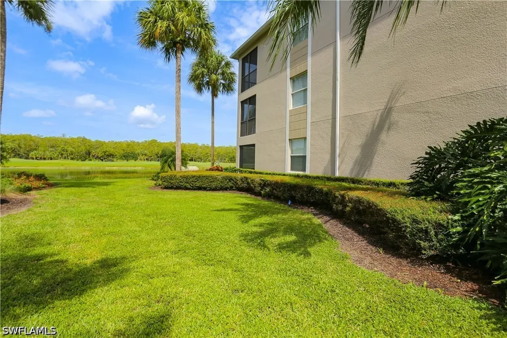 10275 Heritage Bay Boulevard Naples FL 34120