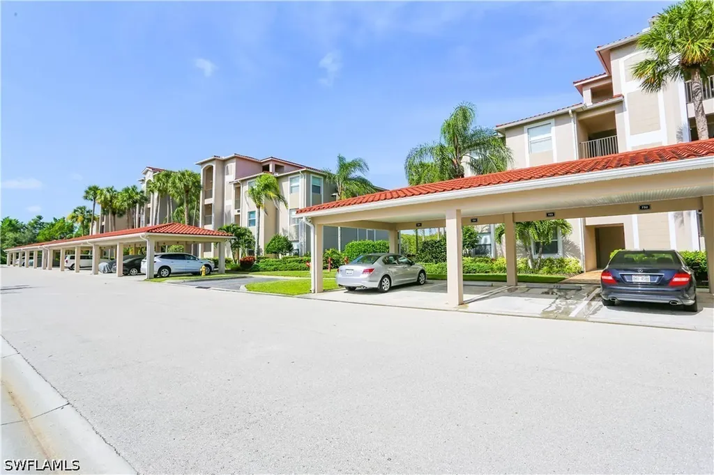 10275 Heritage Bay Boulevard Naples FL 34120