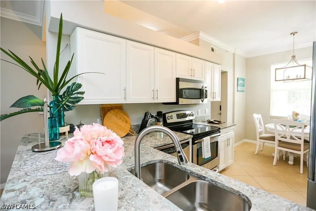10275 Heritage Bay Boulevard Naples FL 34120