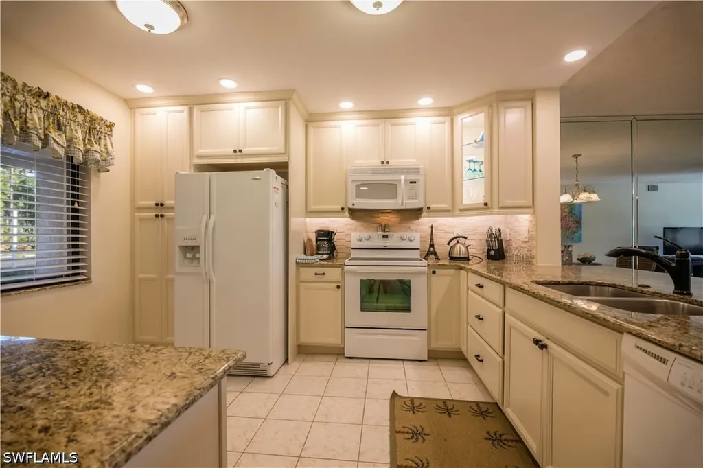 5741 Deauville Circle Naples FL 34112