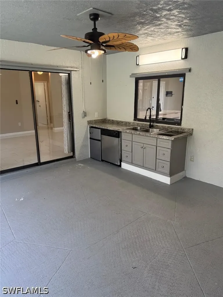 1325 SW 28th Street Cape Coral FL 33914