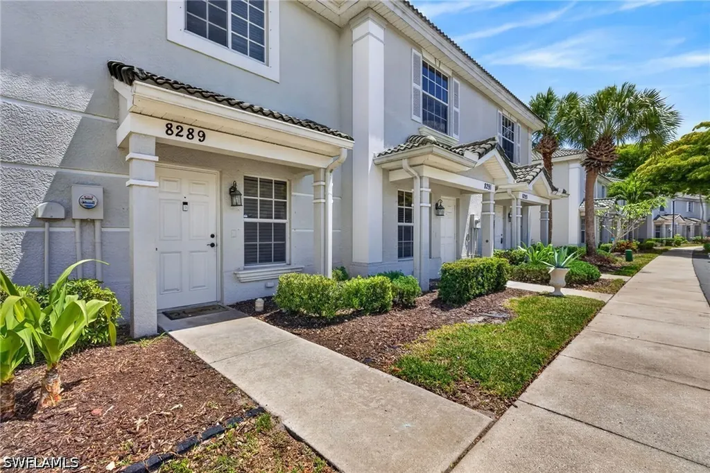 8289 Pacific Beach Drive Fort Myers FL 33966