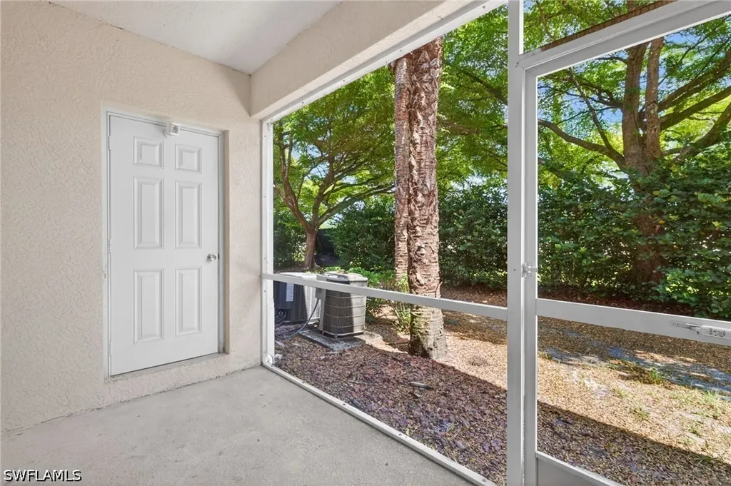 8289 Pacific Beach Drive Fort Myers FL 33966