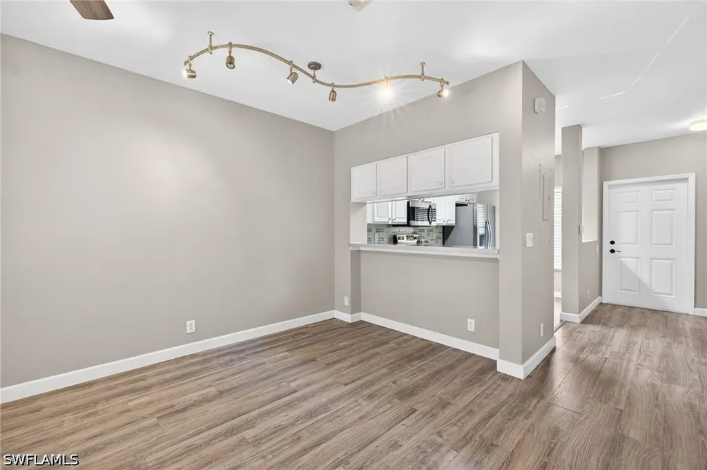 8289 Pacific Beach Drive Fort Myers FL 33966