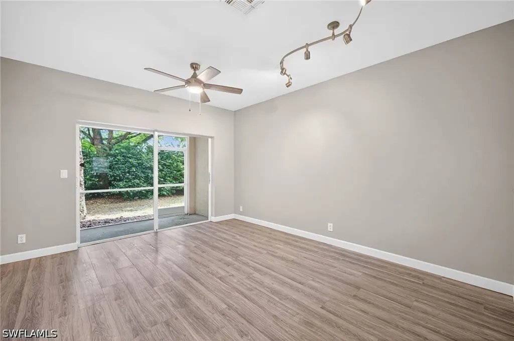 8289 Pacific Beach Drive Fort Myers FL 33966