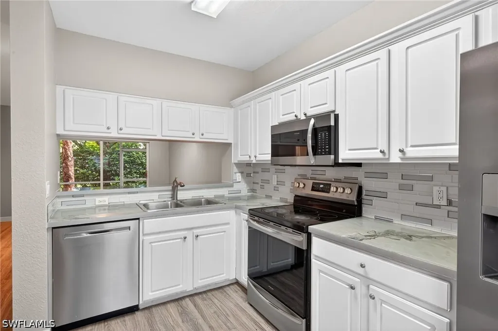 8289 Pacific Beach Drive Fort Myers FL 33966