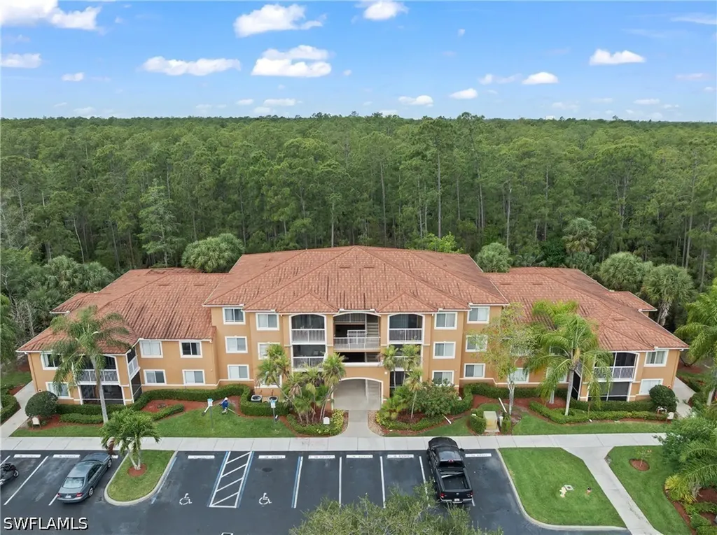 1885 Florida Club Drive Naples FL 34112