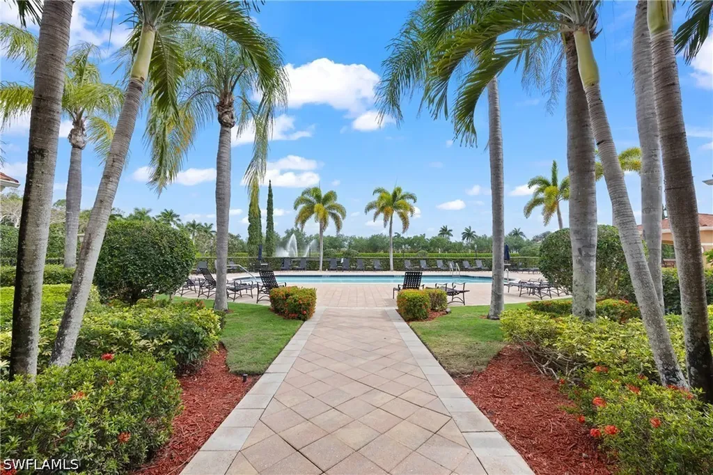 1885 Florida Club Drive Naples FL 34112