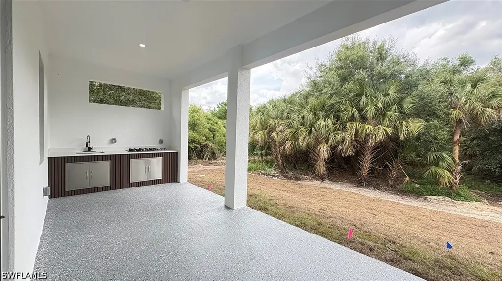 2375 2nd Avenue SE Naples FL 34117