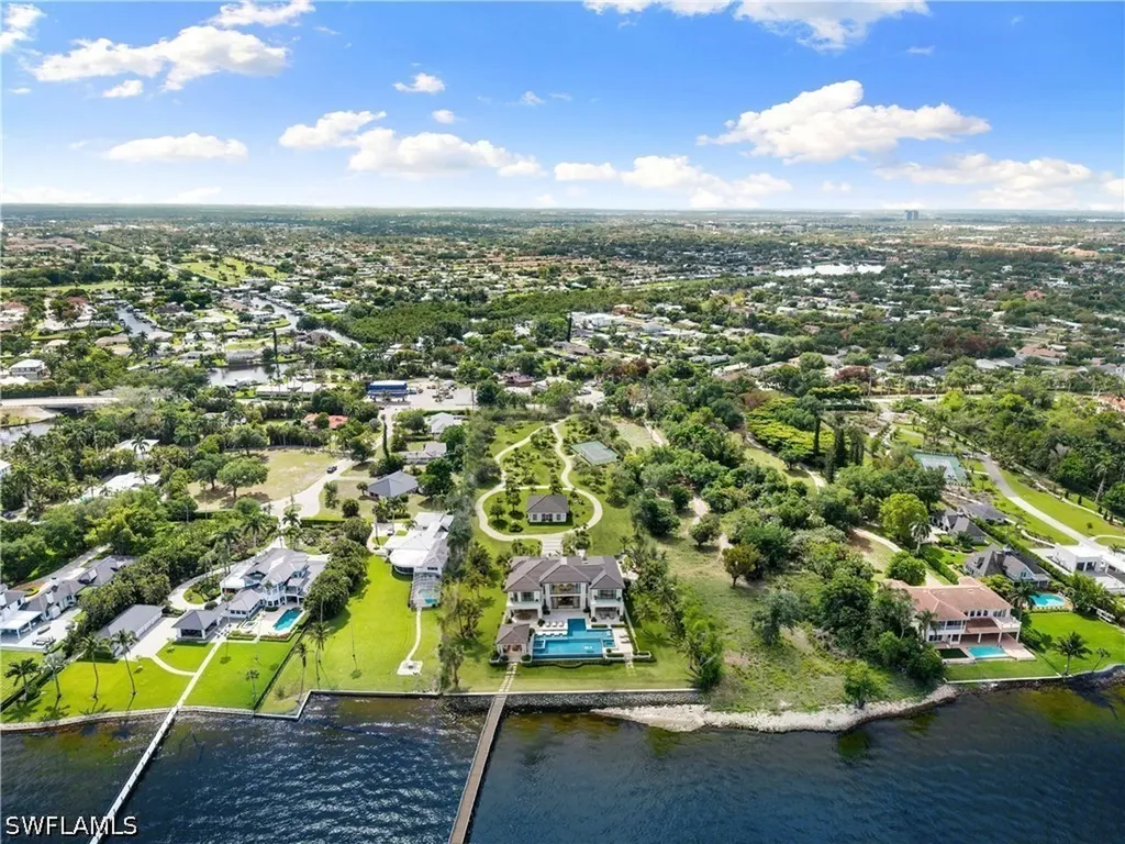 11480 Mcgregor Boulevard Fort Myers FL 33919