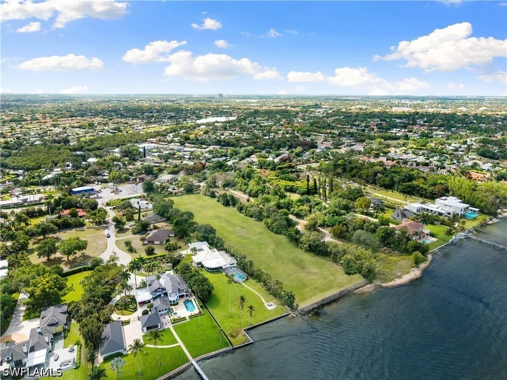 11480 Mcgregor Boulevard Fort Myers FL 33919