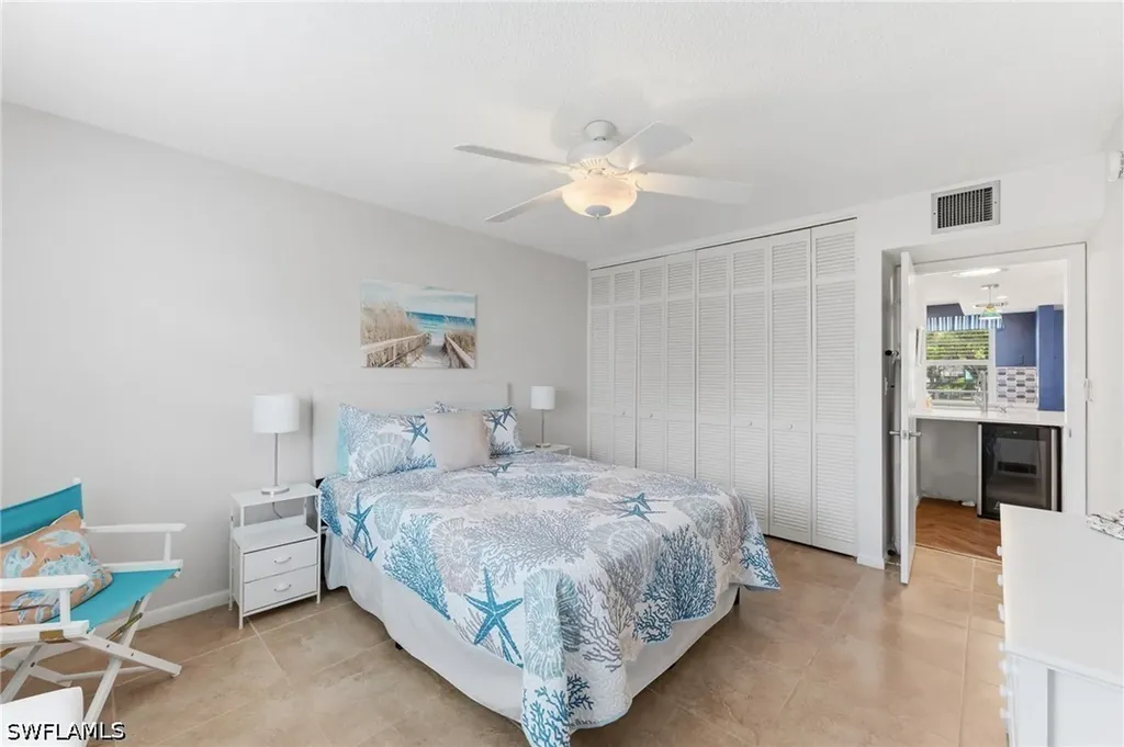1100 Little Neck Court Naples FL 34102