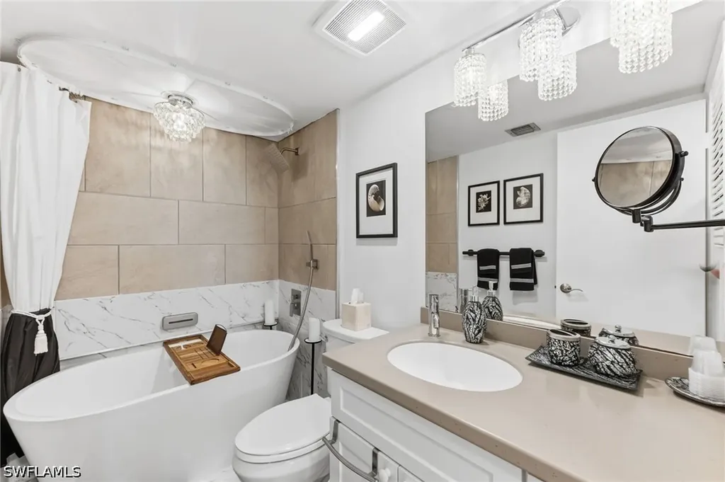 1100 Little Neck Court Naples FL 34102