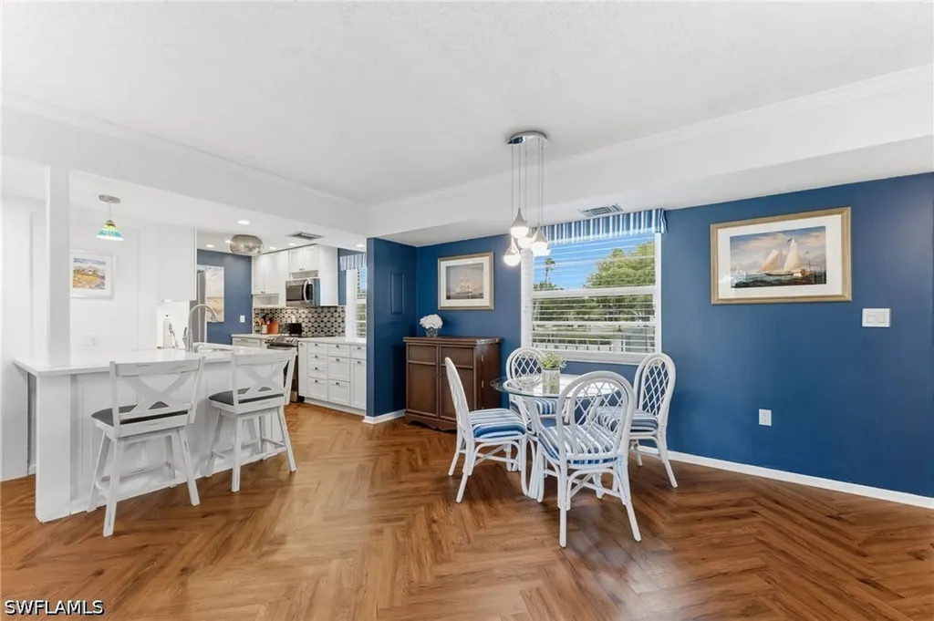 1100 Little Neck Court Naples FL 34102