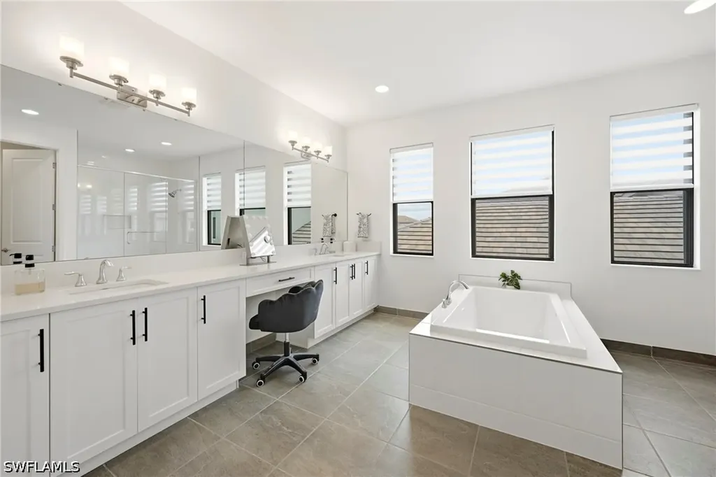 20281 Fair Oak Lane Estero FL 33928