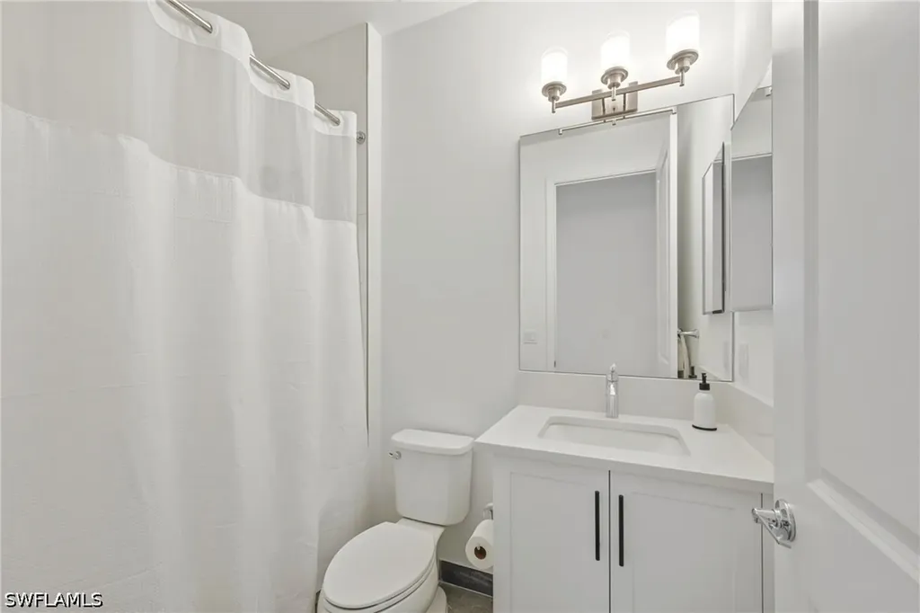 20281 Fair Oak Lane Estero FL 33928
