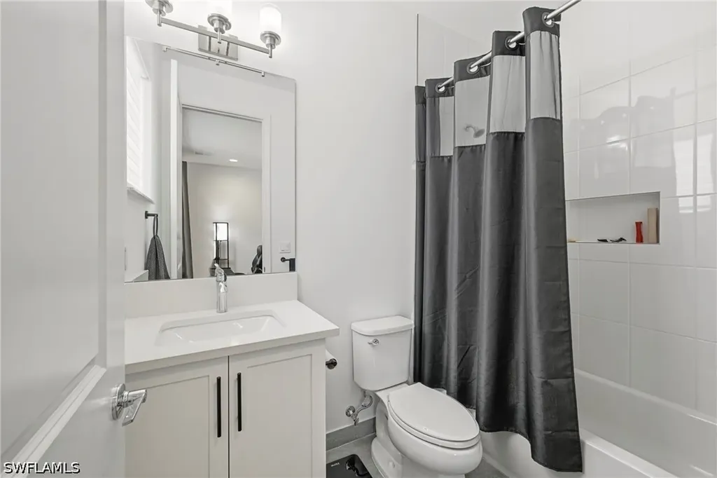 20281 Fair Oak Lane Estero FL 33928