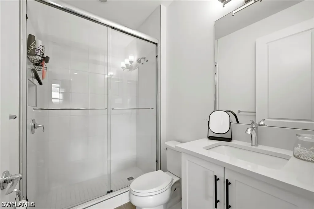 20281 Fair Oak Lane Estero FL 33928
