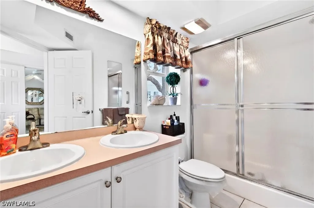 15395 Cedarwood Lane Naples FL 34110