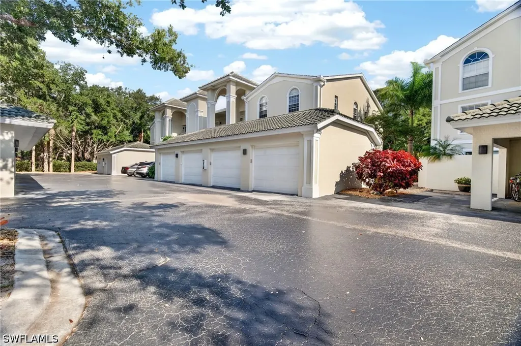 15395 Cedarwood Lane Naples FL 34110
