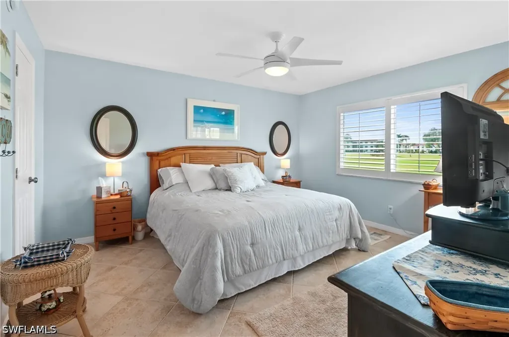 29 High Point Circle E Naples FL 34103