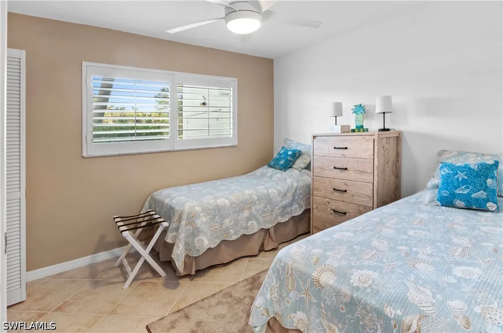 29 High Point Circle E Naples FL 34103