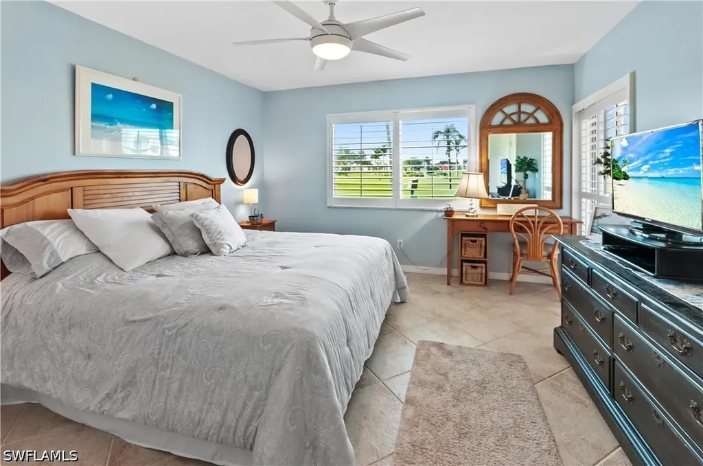 29 High Point Circle E Naples FL 34103