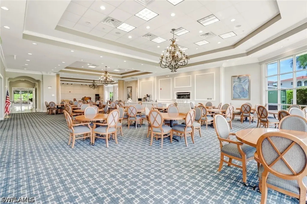 29 High Point Circle E Naples FL 34103