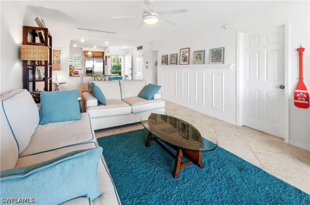 29 High Point Circle E Naples FL 34103