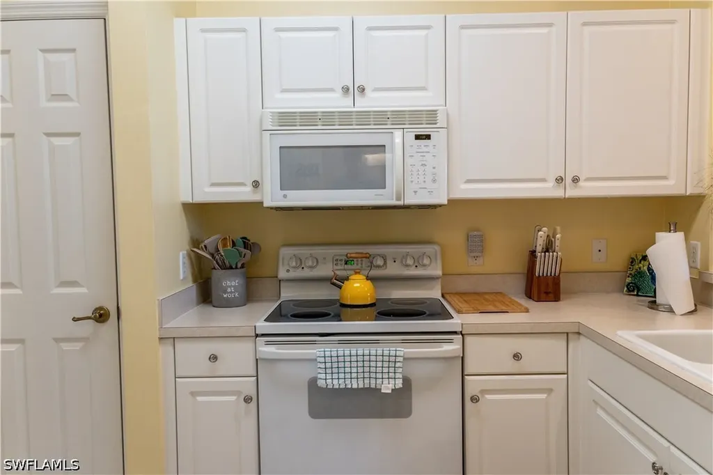 3950 Loblolly Bay Drive Naples FL 34114