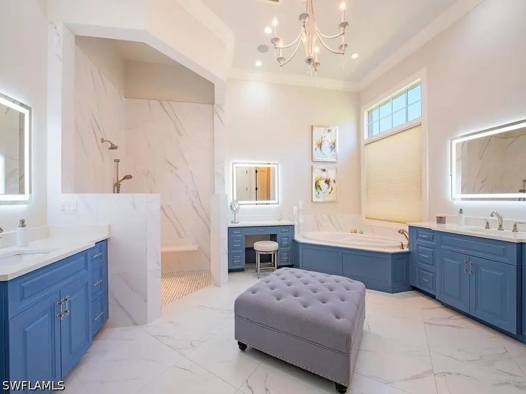 2202 Miramonte Way Naples FL 34105