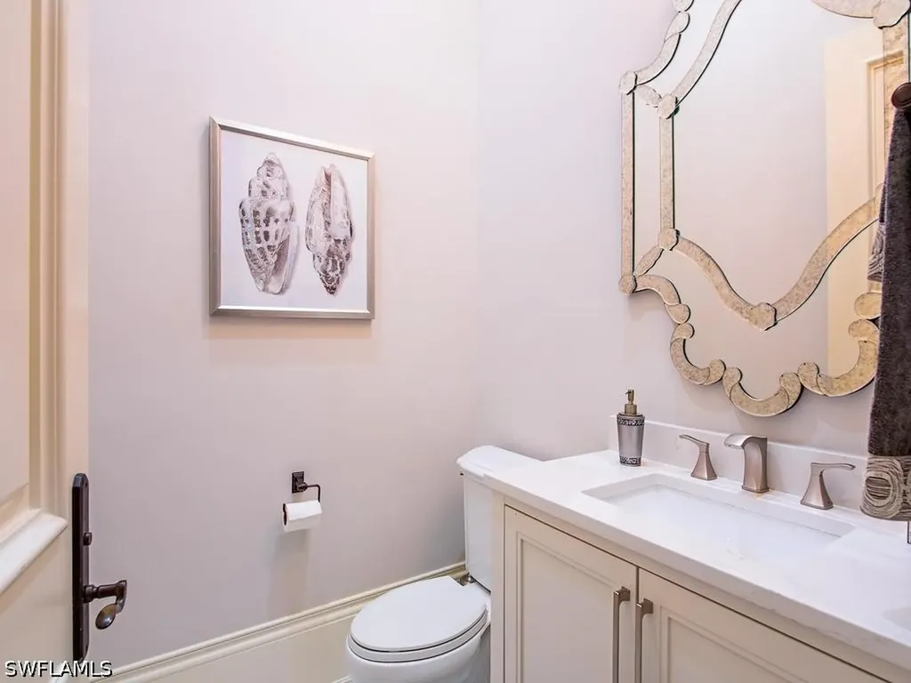 2202 Miramonte Way Naples FL 34105