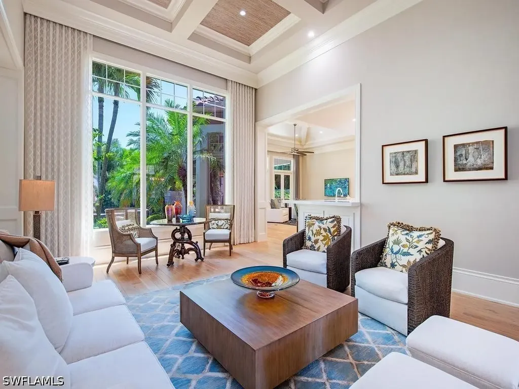 2202 Miramonte Way Naples FL 34105