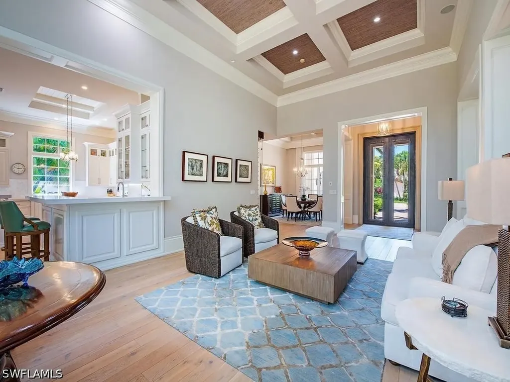 2202 Miramonte Way Naples FL 34105