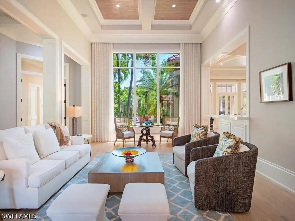 2202 Miramonte Way Naples FL 34105