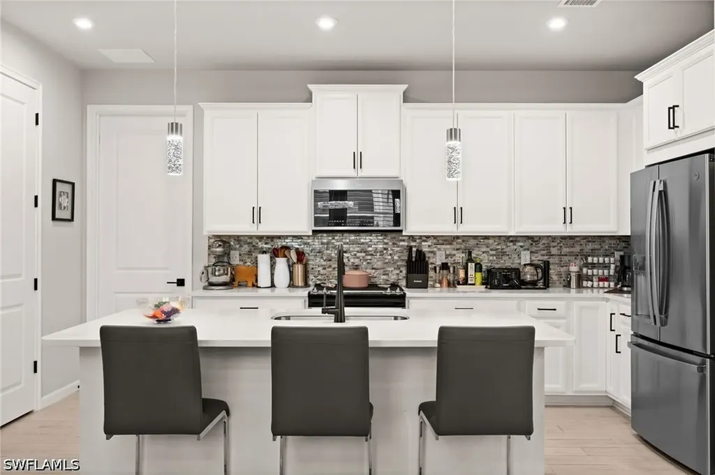 10353 Bonavie Cove Drive Fort Myers FL 33966